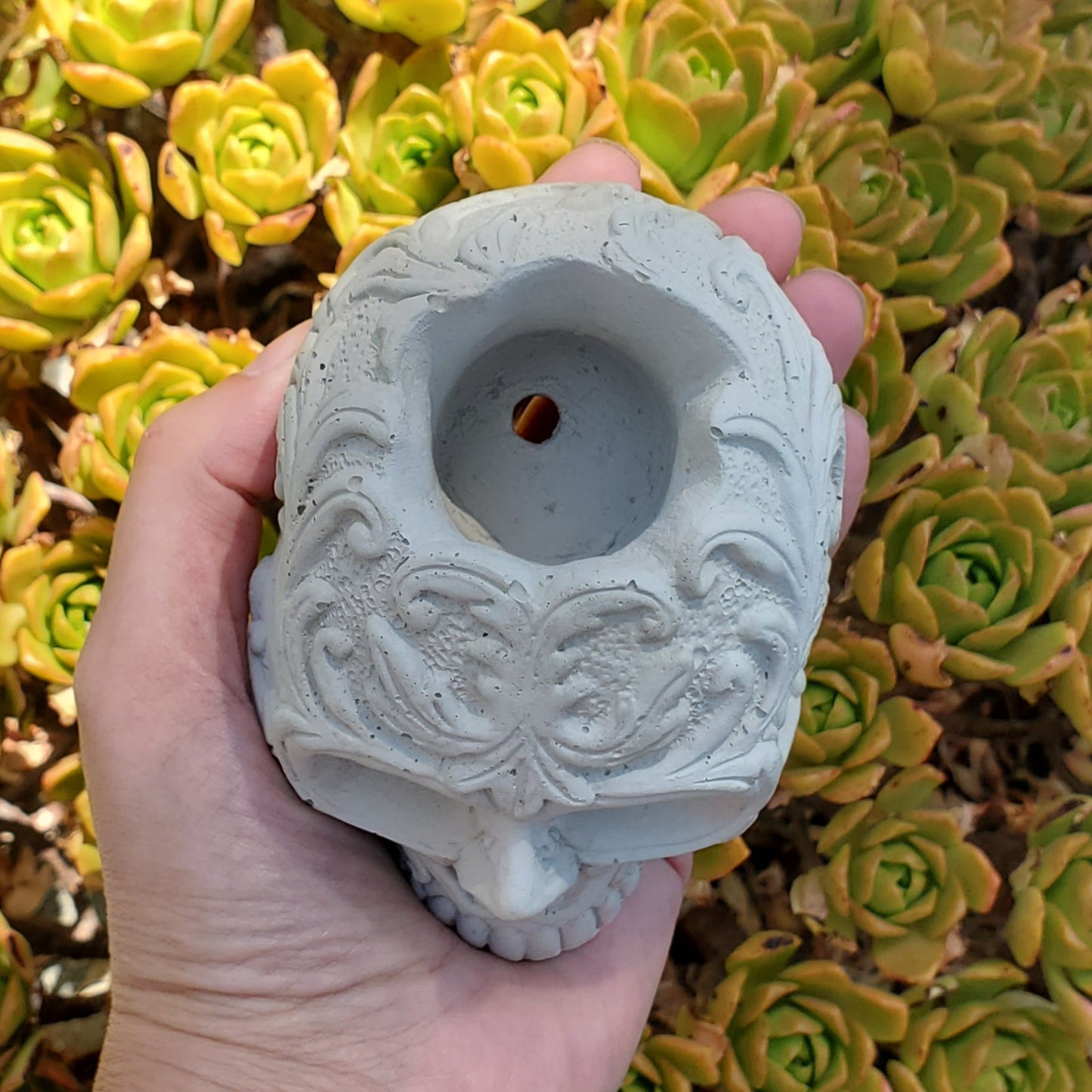 Small Skull Cement Planter